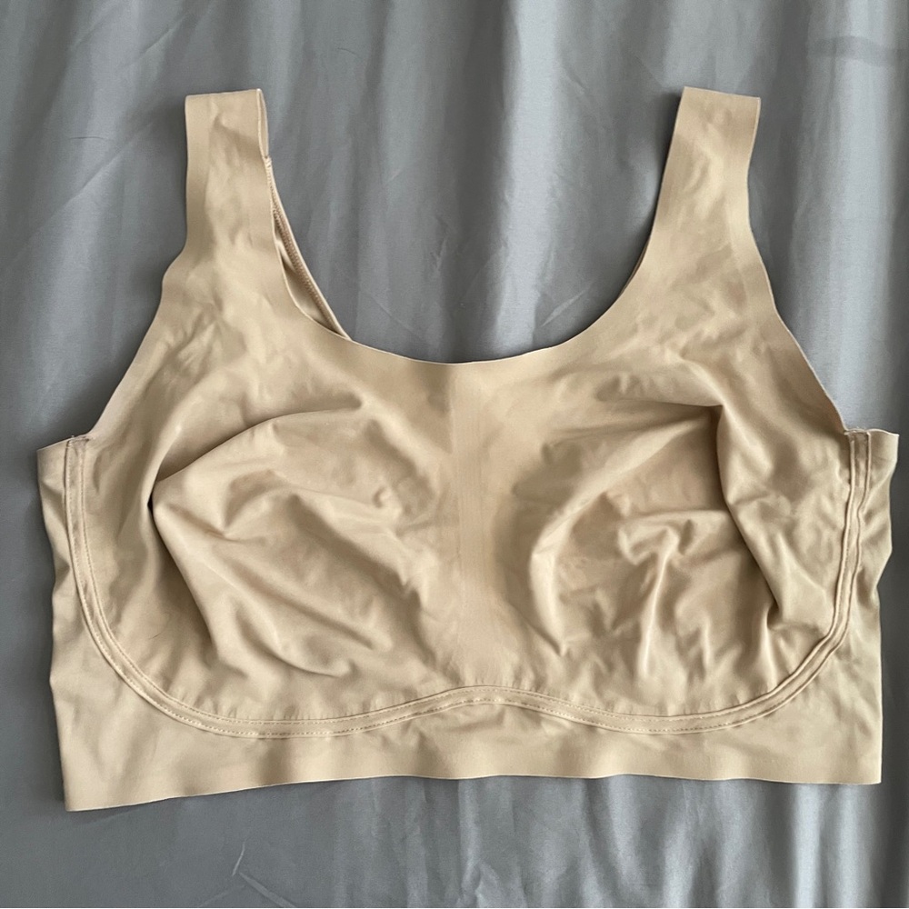 True and Co seamless bra